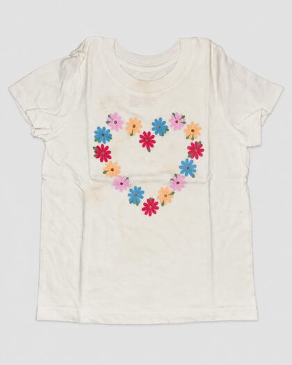 Seconde main – T-shirt blanc à cœur fleuri multicolore