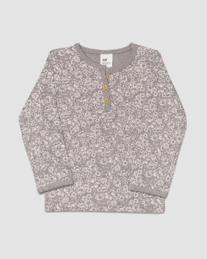 Seconde main – Haut gris fleuri à manches longues