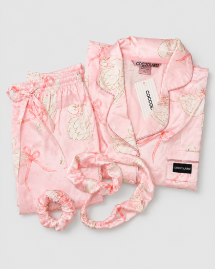 Pyjama Coccolarsi rose satiné aux Cygnes