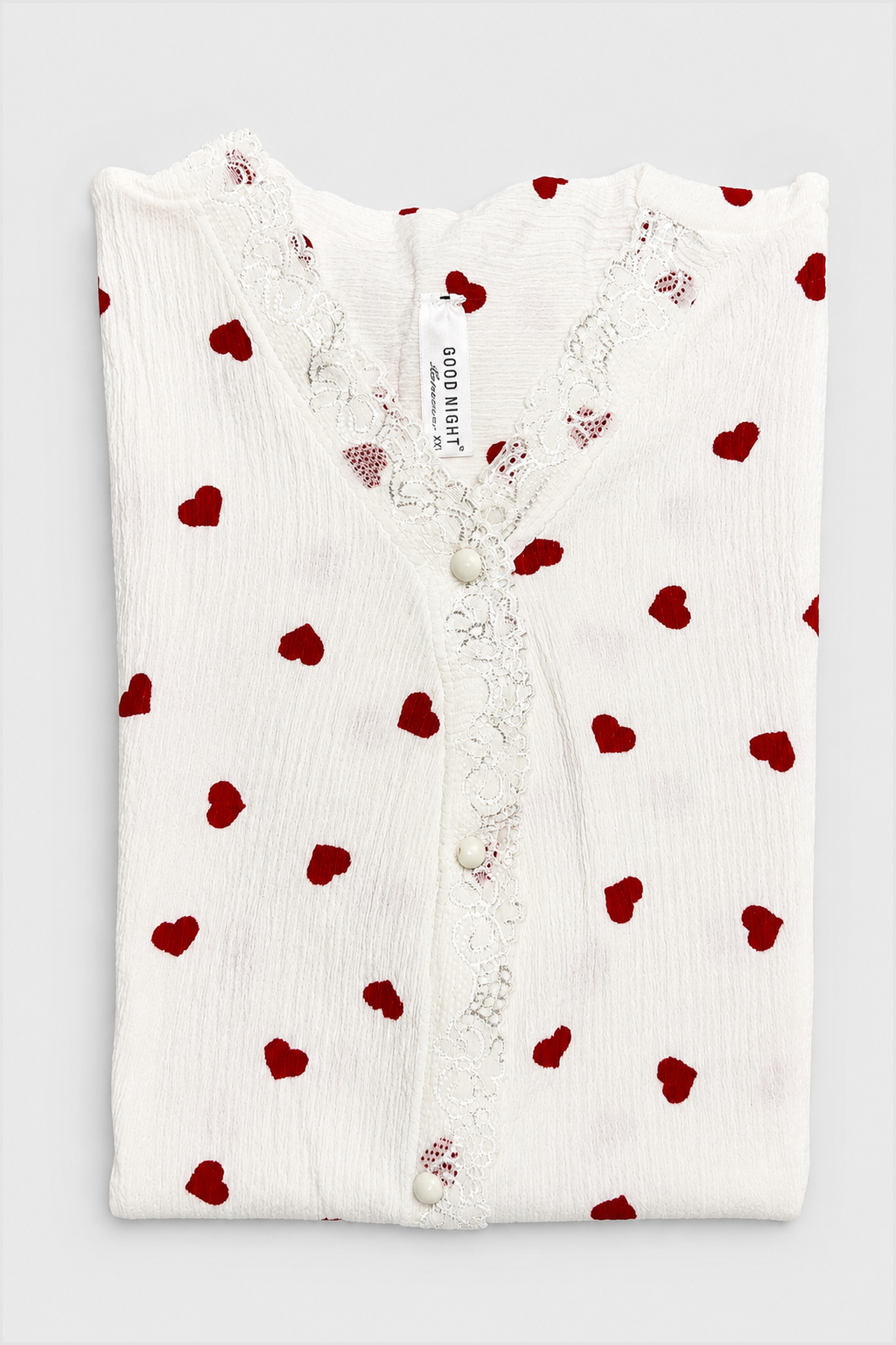Chemise de nuit blanche à cœurs rouges – Image 2