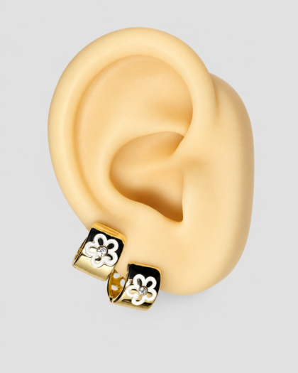 Boucles d’oreilles carrées à fleurs