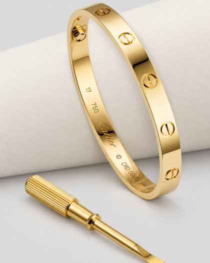 Bracelet cartier enfant doré à motifs vis et cristaux