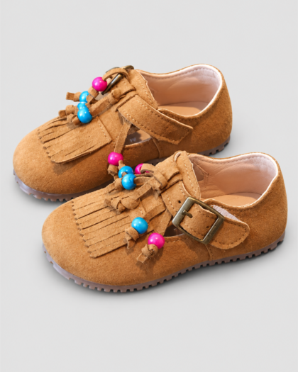 Chaussures enfant camel à franges et perles