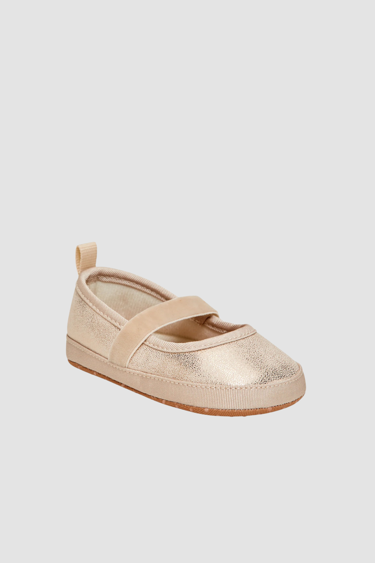 Ballerines bébé fille Old Navy dorées scintillantes à bride – vue avant de trois quarts