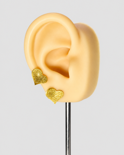 Boucles d’oreilles dorées à cœurs texturés