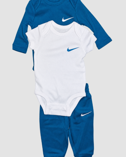 Ensemble bébé garçon haut, body et pantalon 3 pièces bleu et blanc – Nike (naissance, 3 et 6 mois)