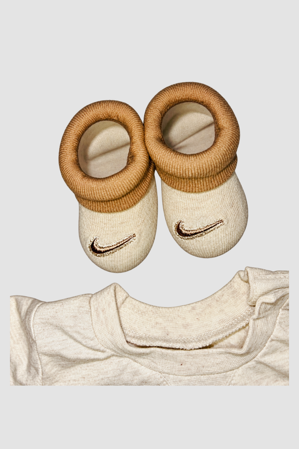 Ensemble bébé garçon barboteuse et chaussons 2 pièces – Nike (0–6 mois)